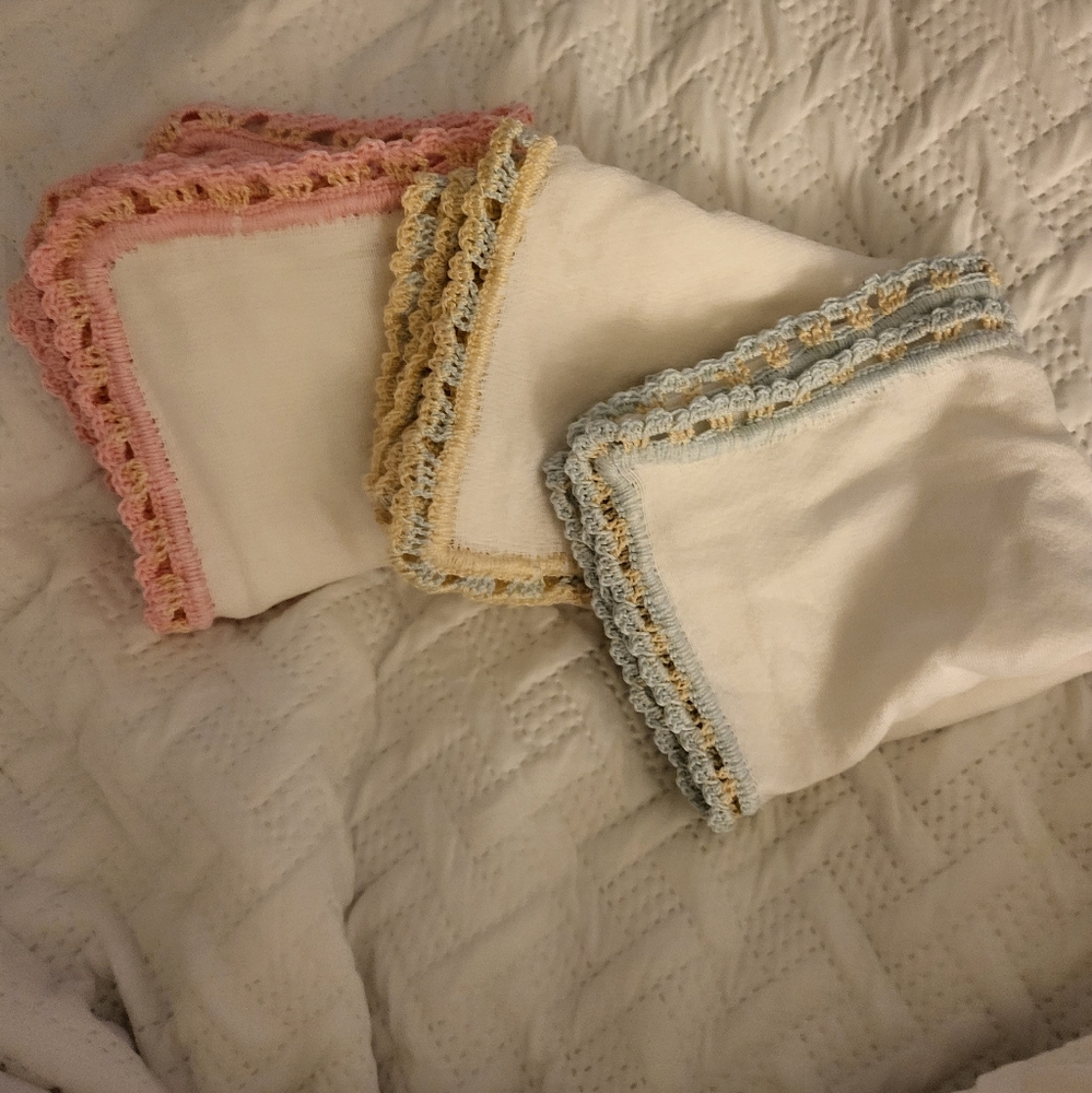 BABY CROCHETED BURPERS